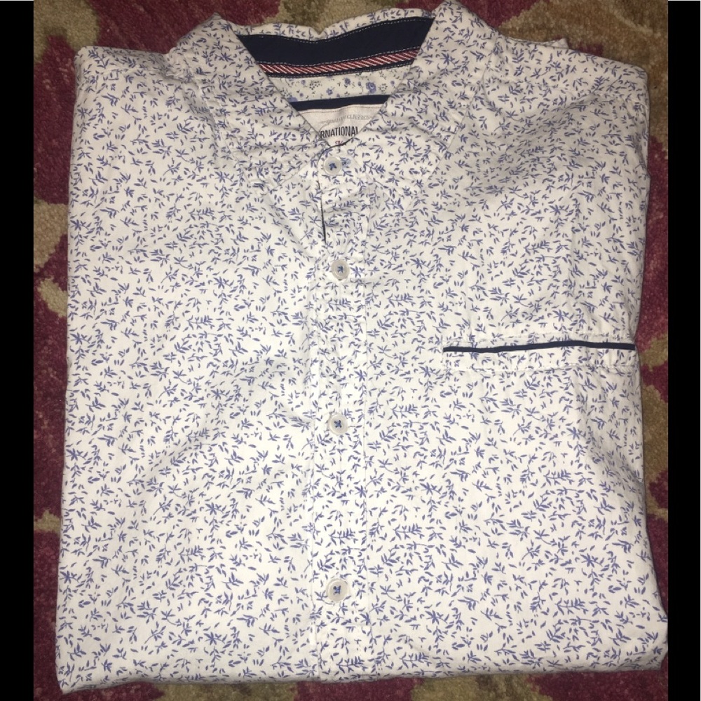 International Report Button Down - image 1